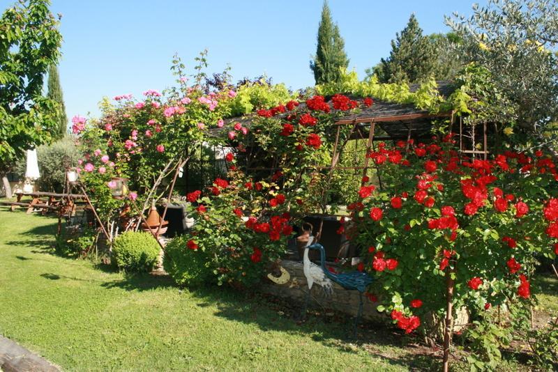 Hotel Jade En Provence Vaison-la-Romaine Exterior foto